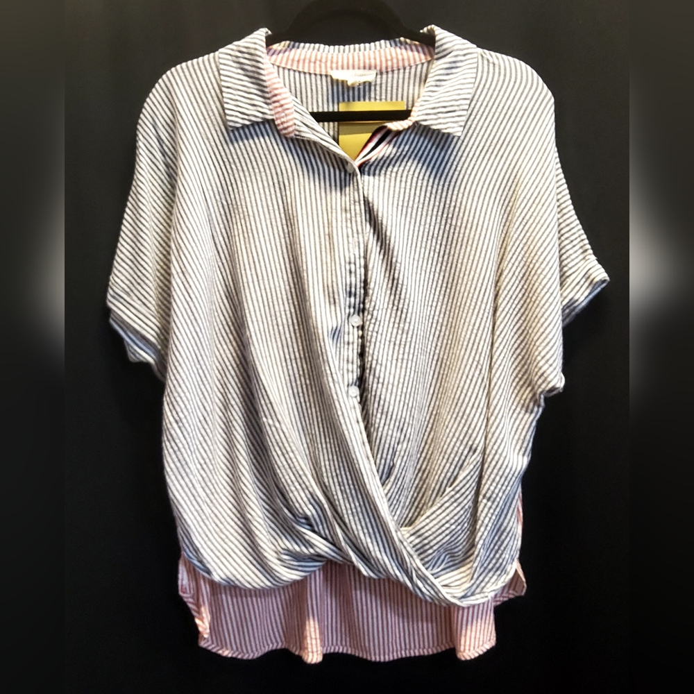 Mystree - Navy/Red Stripe s/s button down blouse with crisscross bottom front.